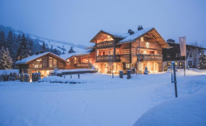 Lech Lodge - Private Chalet, Lech, Österreich